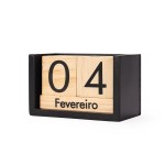 Brinde Calendário de Madeira Permanente