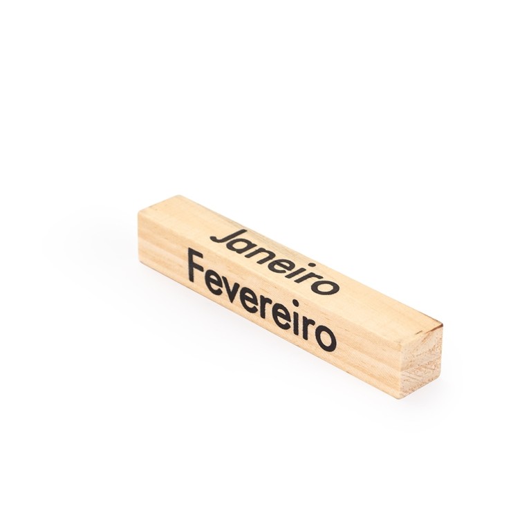 Calendario-Madeira-com-Alca-Metal-23068d3-1745847931